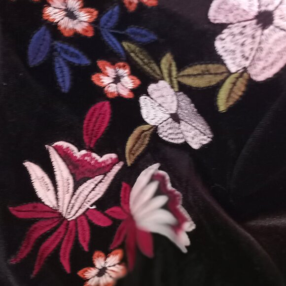 'COLLEEN LOPEZ' Poly Velvet embroidered Jacket Size M Lined EUC - Picture 3 of 16